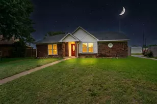 2534 Limestone Ln, Garland, TX 75040 - Photo 1