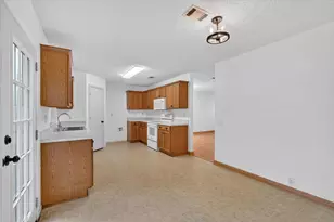303 Charleston Dr, Wylie, TX 75098 - Photo 10