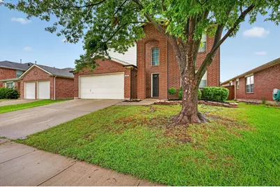 303 Charleston Drive, Wylie, TX 75098 - Photo 2