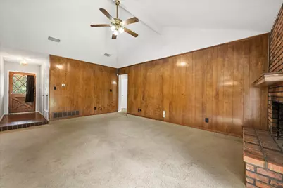5903 Spring Hill Court, Arlington, TX 76016 - Photo 6