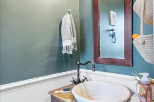 5911 Foxcroft Rd, Tyler, TX 75703 - Photo 14