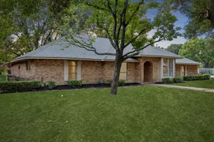 1011 Villa Siete, Mesquite, TX 75181 - Photo 2