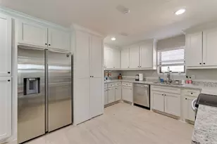 804 Ridgefield Dr, Plano, TX 75075 - Photo 14