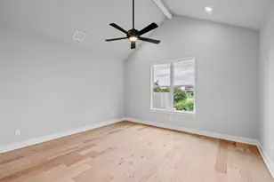 1012 Mustang Trail, Granbury, TX 76049 - Photo 16