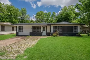 1209 E Lovers Ln, Arlington, TX 76010 - Photo 1