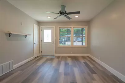 1209 E Lovers Lane, Arlington, TX 76010 - Photo 6
