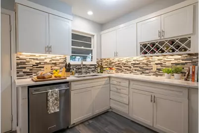 1209 E Lovers Lane, Arlington, TX 76010 - Photo 14
