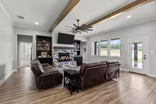 204 Zebrastone Way, Poolville, TX 76487 - Photo 6