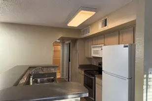 2311 Basil Dr, Arlington, TX 76006 - Photo 8