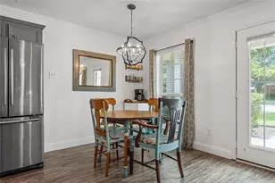1231 Bagby Ave, Waco, TX 76706 - Photo 8