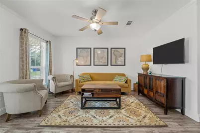 1231 Bagby Avenue, Waco, TX 76706 - Photo 6