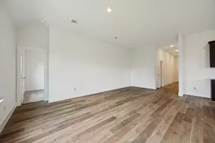 2411 Stonebriar Ln, Sherman, TX 75092 - Photo 2