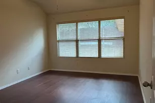 1803 Sea Gull Dr, Dallas, TX 75051 - Photo 10