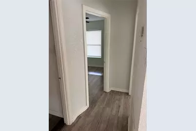 913 Hubert Street, Waco, TX 76704 - Photo 10