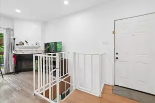 7660 Skillman St, Dallas, TX 75231 - Photo 14