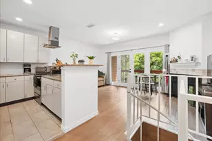 7660 Skillman St, Dallas, TX 75231 - Photo 12
