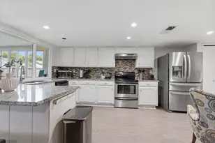 2213 Proctor Dr, Carrollton, TX 75007 - Photo 8