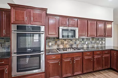 6806 Burning Bush, Sachse, TX 75048 - Photo 10