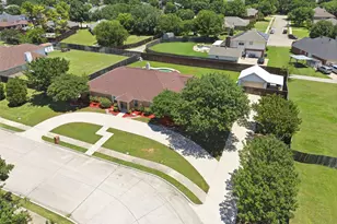 6806 Burning Bush, Sachse, TX 75048 - Photo 2