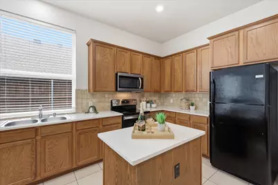 2432 Chesterwood Drive, Little Elm, TX 75068 - Photo 16