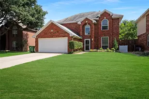 1803 Hunters Ridge Dr, Grapevine, TX 76051 - Photo 1