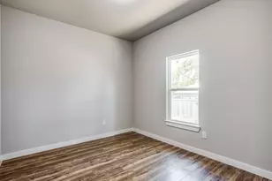 3306 Cedar St, Greenville, TX 75401 - Photo 8