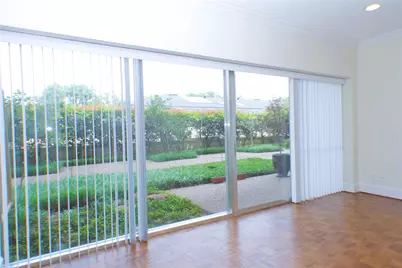 [Address not provided], Dallas, TX 75225 - Photo 6