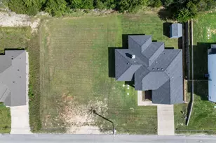 2123 Christine Dr, Granbury, TX 76048 - Photo 30