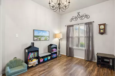 2123 Christine Drive, Granbury, TX 76048 - Photo 8