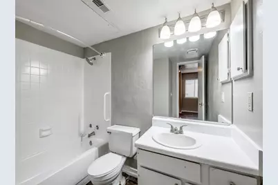 1122 Millview Drive #1704, Arlington, TX 76012 - Photo 12