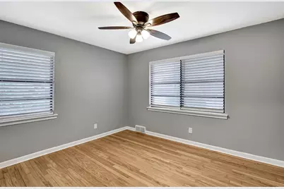 1422 Flamingo Lane, Garland, TX 75042 - Photo 14