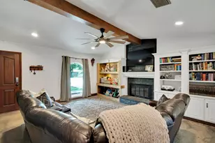 605 W Third St, Maypearl, TX 76064 - Photo 6