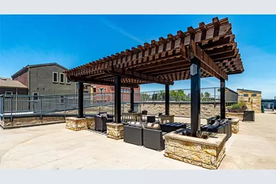 1001 Belleview Street #1002, Dallas, TX 75215 - Photo 20