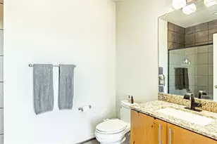 1001 Belleview St, Dallas, TX 75215 - Photo 12