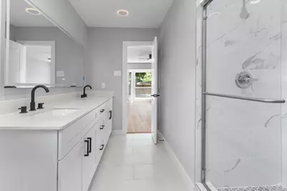 706 W Five Mile Parkway, Dallas, TX 75224 - Photo 30