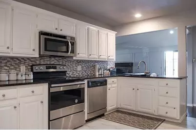 1100 Wimbledon Lane, Plano, TX 75075 - Photo 4