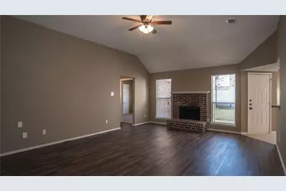 1512 Manitoba Lane, Glenn Heights, TX 75154 - Photo 2