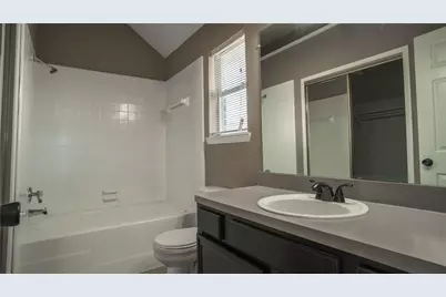 1512 Manitoba Lane, Glenn Heights, TX 75154 - Photo 12