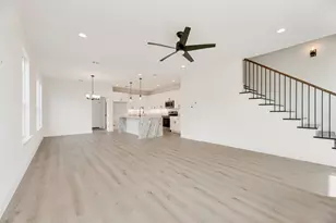 2326 Fairfax Dr, Irving, TX 75060 - Photo 8