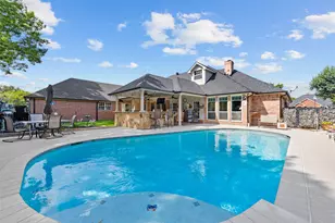 2505 Inverrary Dr, Ennis, TX 75119 - Photo 6