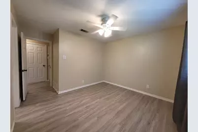2806 Laurel Oaks Drive, Garland, TX 75044 - Photo 18