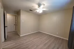 2806 Laurel Oaks Dr, Garland, TX 75044 - Photo 18