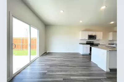 1702 Chapel Hill Lane, Princeton, TX 75407 - Photo 10