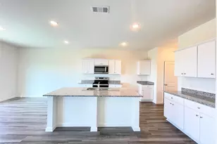 1702 Chapel Hill Ln, Princeton, TX 75407 - Photo 6