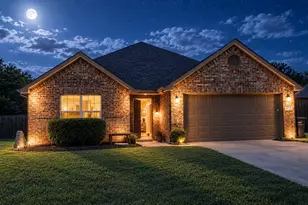536 Brooke St, Greenville, TX 75402 - Photo 34