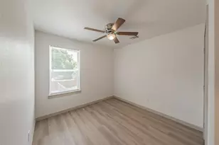 211 Trinity St, Bridgeport, TX 76426 - Photo 32