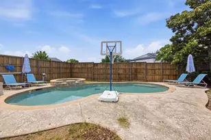 1332 Hillcrest Dr, Allen, TX 75002 - Photo 28