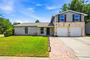 4100 Coronet Ln, Arlington, TX 76017 - Photo 8