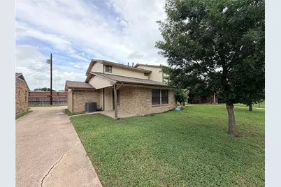 2412 Lakeview Circle #2414, McKinney, TX 75072 - Photo 2