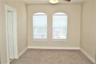 213 Lily Ln, Lewisville, TX 75057 - Photo 22